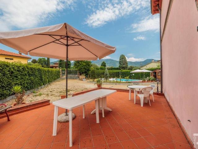 Villa Indipendente in vendita a San Colombano, Capannori