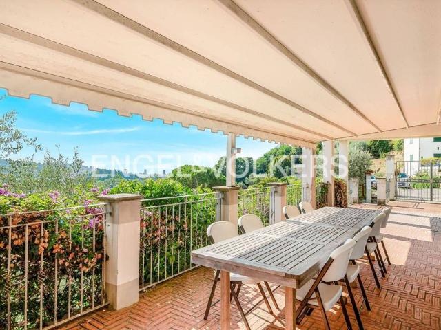 Villa Indipendente in vendita a Foce, La Spezia