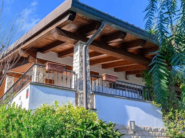Villa Indipendente in vendita a Casal Lumbroso, Roma Capitale