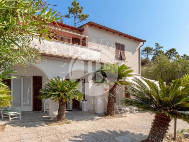 Villa Indipendente in vendita a Monterosso Al Mare, Liguria