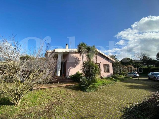Villa Indipendente in vendita a Sassone, Roma Capitale