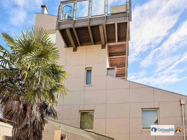 Villa Indipendente in vendita a Unione dei comuni Valli del Reno, Lavino e Samoggia, Casalecchio Di Reno
