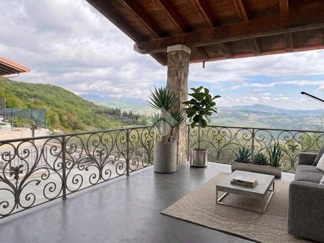 Villa Indipendente in vendita a Mezzane Di Sotto, Veneto