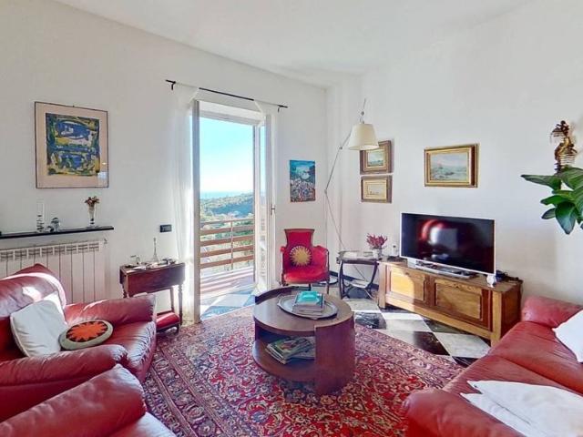 Villa Indipendente in vendita a Cogoleto, Liguria