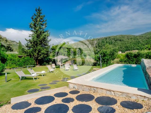 Villa Indipendente in vendita a Rio, Toscana