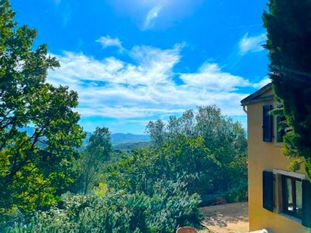 Villa Indipendente in vendita a Centro, Monte Argentario
