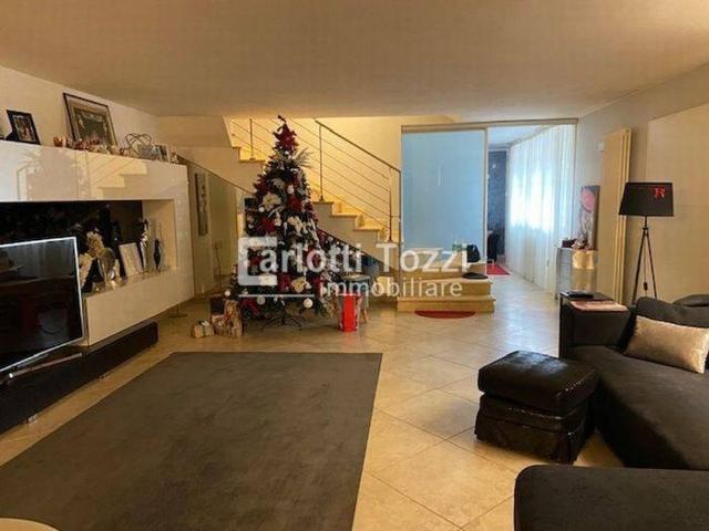 Villa Indipendente in vendita a Centro, Monte Argentario