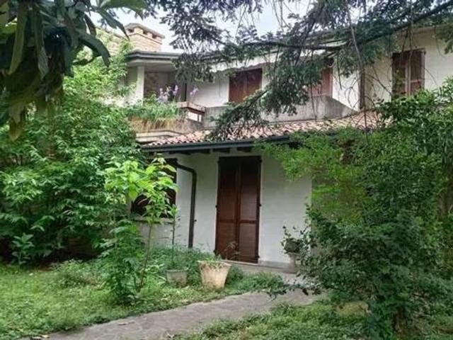 Villa Indipendente in vendita a Zona Centro, Brescia