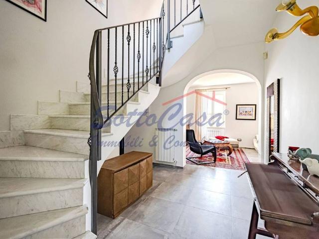Villa Indipendente in vendita a Borgio, Borgio Verezzi