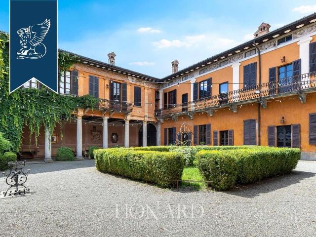 Villa Indipendente in vendita a Daverio, Lombardia