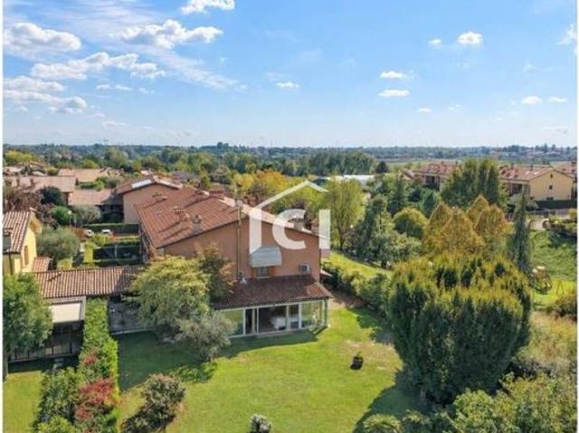Villa Indipendente in vendita a Settimo, Pescantina