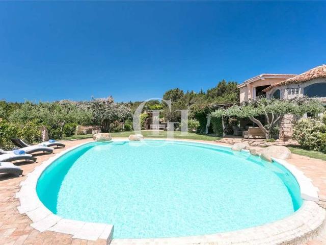 Villa Indipendente in vendita a Alzachèna/Arzachena, Capriccioli