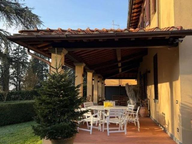 Villa Indipendente in vendita a Unione di Comuni Valdarno e Valdisieve, Pelago