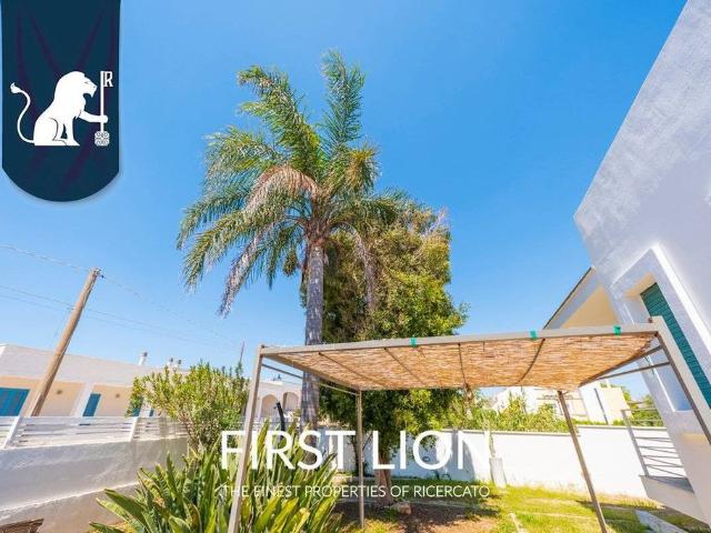 Villa Indipendente in vendita a Marina di Mancaversa, Taviano