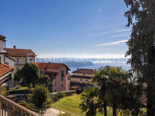 Villa Indipendente in vendita a Roncaccio, Piemonte