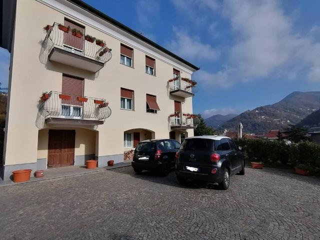 Villa Indipendente in vendita a Serra Riccò, Liguria