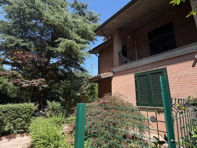 Villa Indipendente in vendita a Sora, Pavia