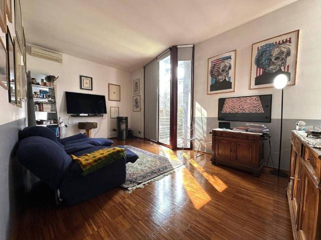 Villa Indipendente in vendita a Gorle, Lombardia