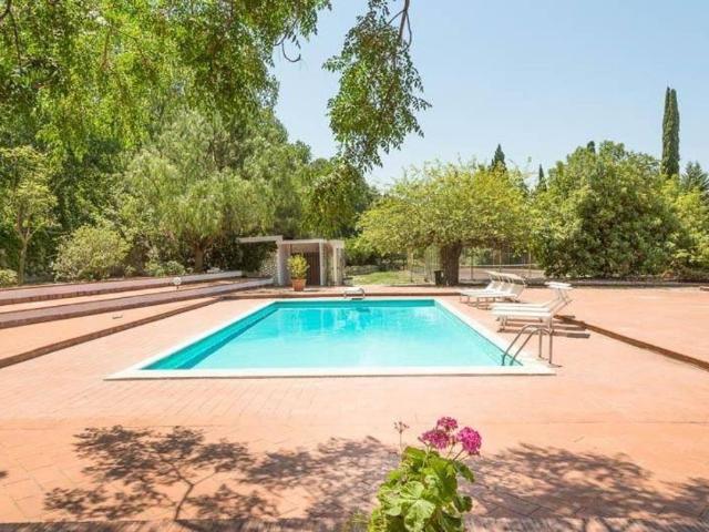 Villa Indipendente in vendita a Eboli, Campania