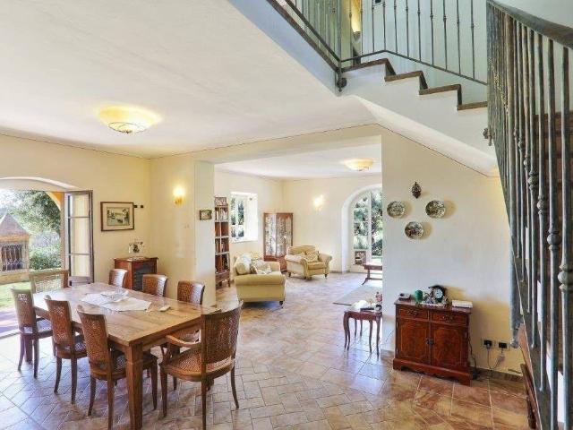 Villa Indipendente in vendita a Campiglia Marittima, Toscana