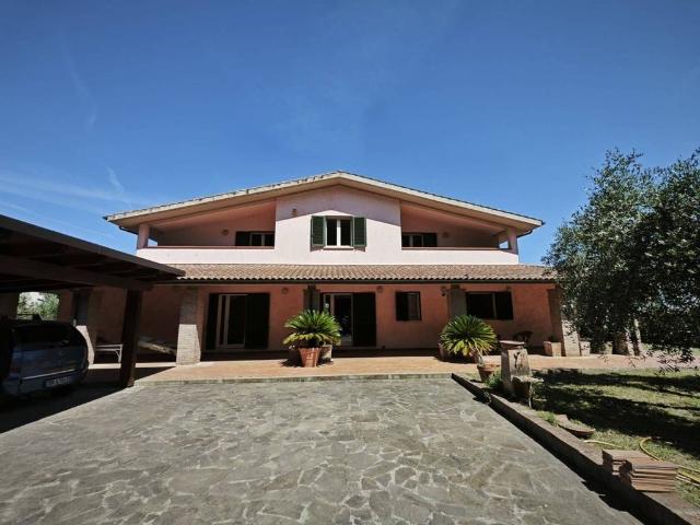 Villa Indipendente in vendita a Monte Argentario, Toscana