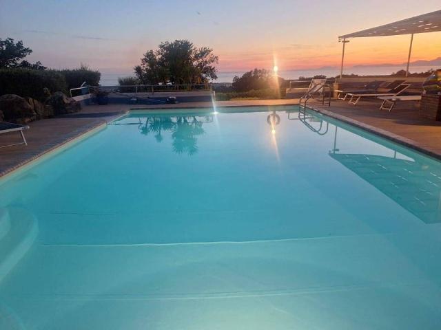 Villa Indipendente in vendita a Capaccio, Campania