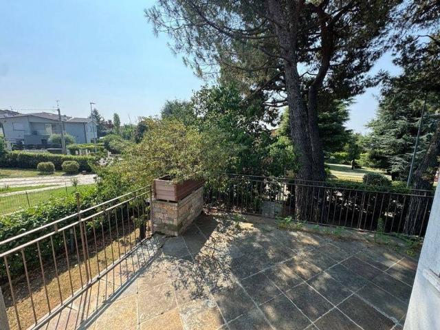 Villa Indipendente in vendita a Castiglione Delle Stiviere, Lombardia