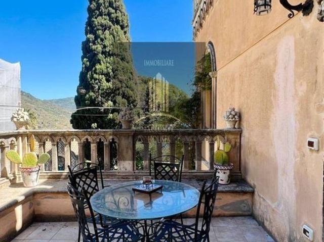 Villa Indipendente in vendita a Taormina, Sicilia