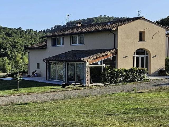 Villa Indipendente in vendita a Barberino Di Mugello, Toscana