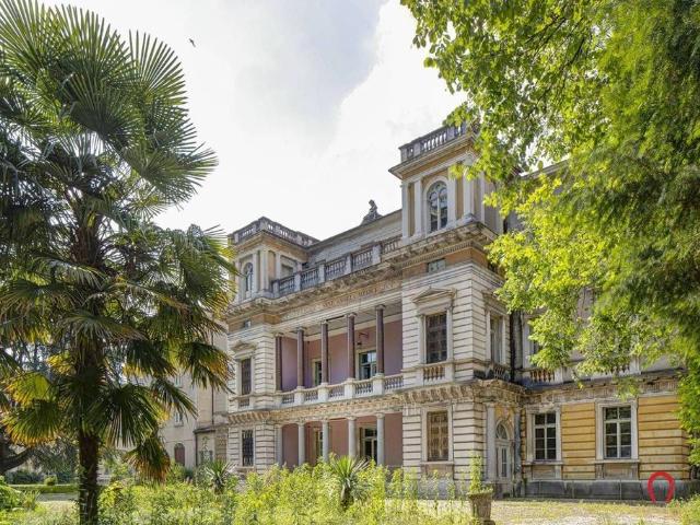 Villa Indipendente in vendita a Montesanto / Svetogorska četrt, Gorizia