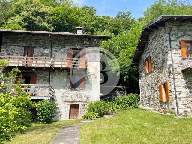 Villa Indipendente in vendita a Campello Sul Clitunno, Umbria