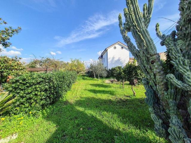 Villa Indipendente in vendita a Salerno, Campania