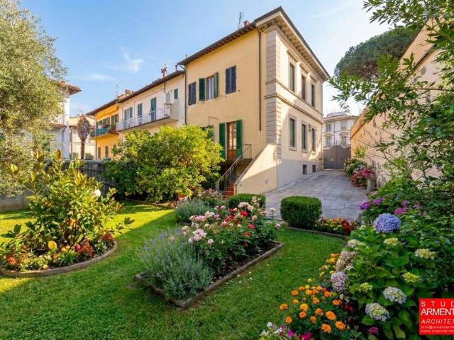 Villa Indipendente in vendita a Quartiere 2, Firenze