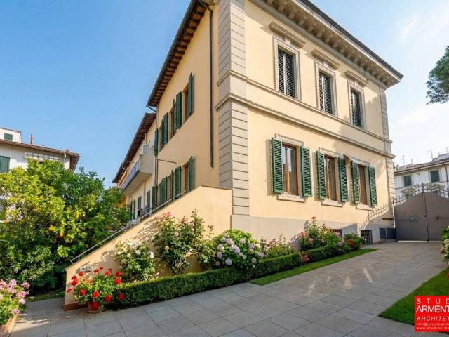 Villa Indipendente in vendita a Quartiere 2, Firenze