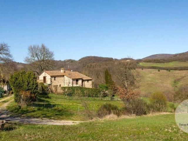 Villa Indipendente in vendita a Abbadia Di Montepulciano, Toscana