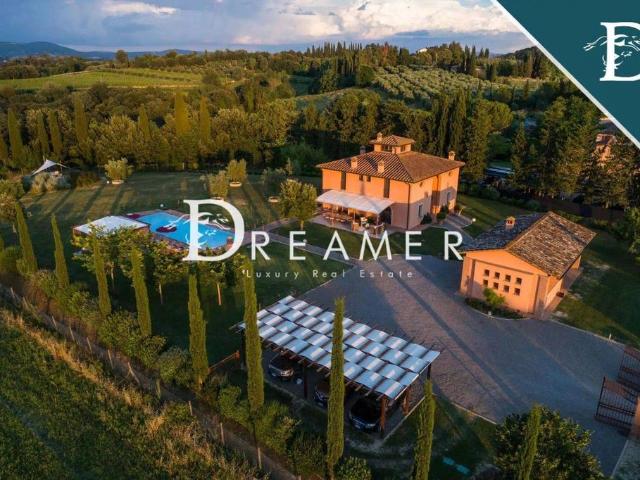 Villa Indipendente in vendita a Peccioli, Toscana