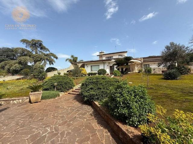 Villa Indipendente in vendita a Puglia, Lecce