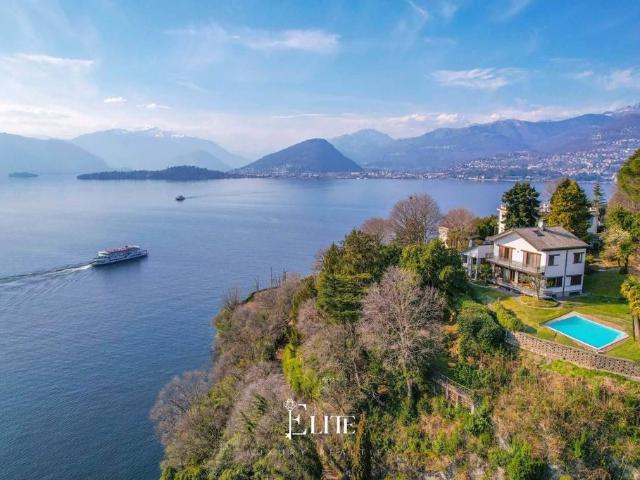 Villa Indipendente in vendita a Comunità Montana Valli del Verbano, Laveno Mombello