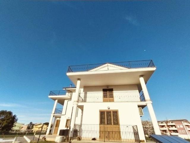 Villa Indipendente in vendita a Montesilvano, Abruzzo
