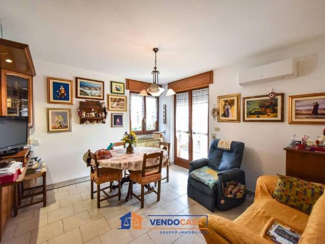 Villa Indipendente in vendita a Oltrepo, Piemonte