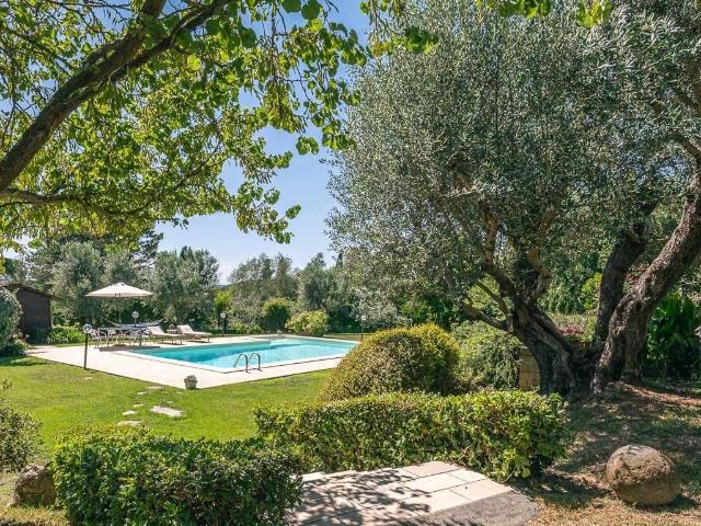 Villa Indipendente in vendita a San Benedetto, Sutri