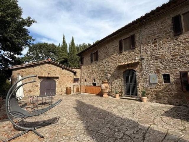 Villa Indipendente in vendita a Lucolena in Chianti, Greve in Chianti