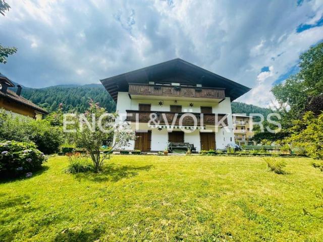 Villa Indipendente in vendita a Comunità delle Giudicarie, Strembo