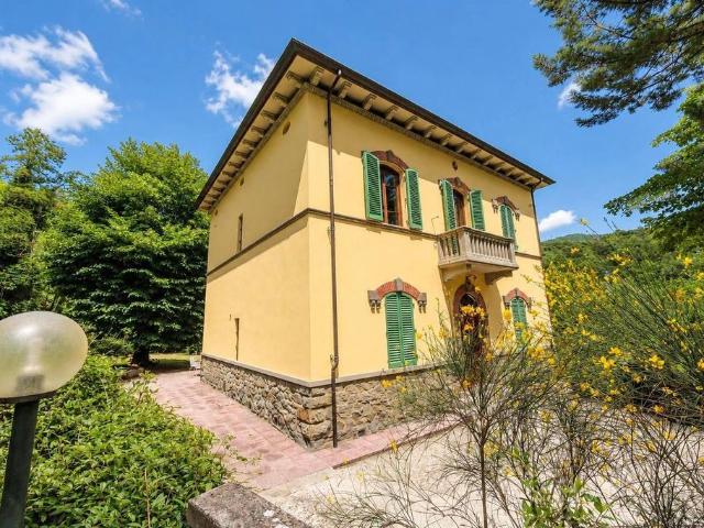 Villa Indipendente in vendita a San Leo, Palazzo Del Pero