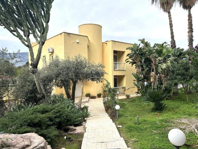 Villa Indipendente in vendita a VII Circoscrizione, Palermo