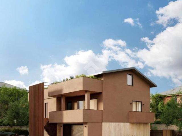 Villa Indipendente in vendita a Desenzano Del Garda, Lombardia
