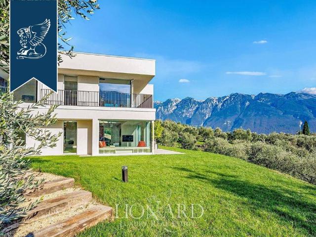 Villa Indipendente in vendita a Comunità Montana Parco Alto Garda bresciano, Tignale