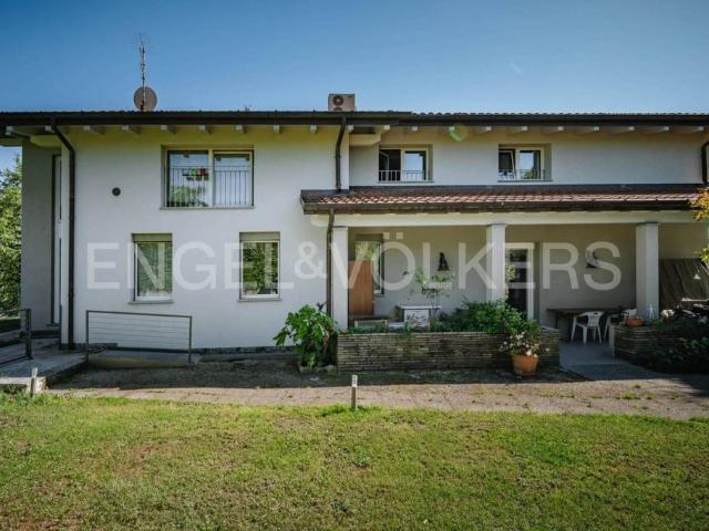 Villa Indipendente in vendita a Calcinate degli Orrigoni, Varese
