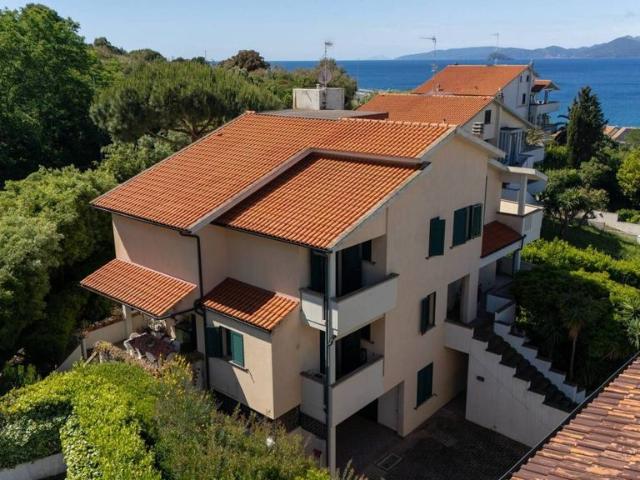 Villa Indipendente in vendita a Piombino, Toscana