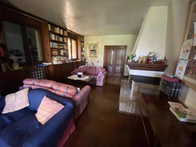Villa Indipendente in vendita a Marina di Ravenna, Ravenna